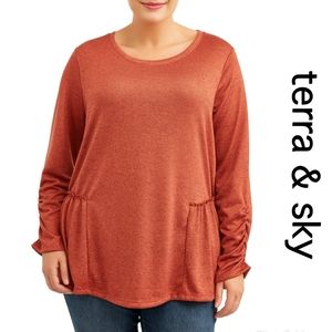 3/$15 TERRA & SKY black and orange blouse (1X)
